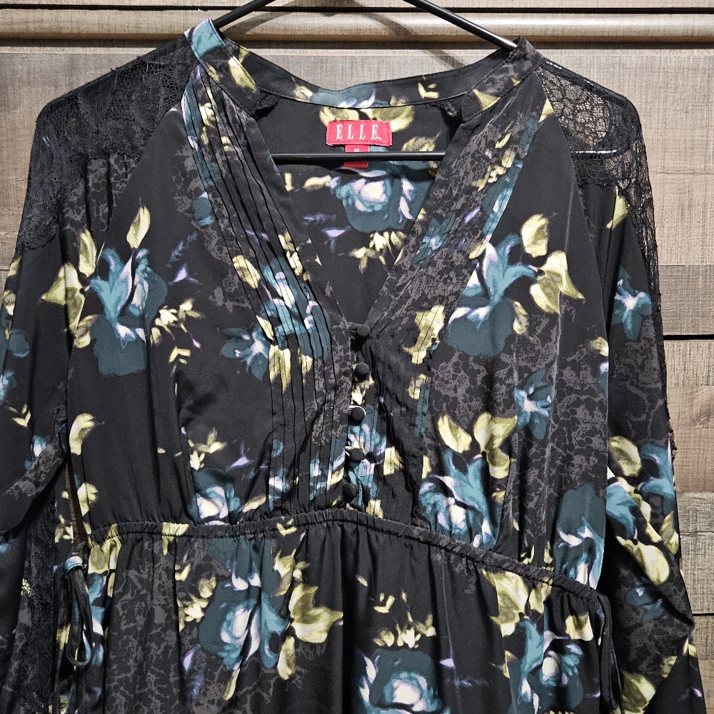 Elle Floral Blouse with Lace
